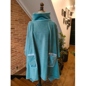 https://www.marynap.com/7265-thickbox/ponchos-adultes-ombbe-celadon.jpg