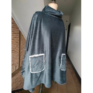 https://www.marynap.com/7288-thickbox/ponchos-adultes-florena-anthracite.jpg