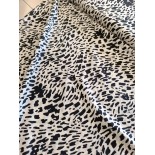 Viscose - Taches noires - x 10cm